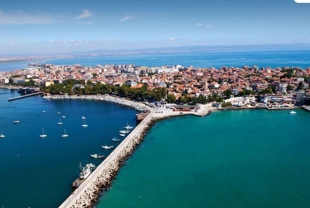 Apartamento Arizona Del Mar Pomorie Exterior foto
