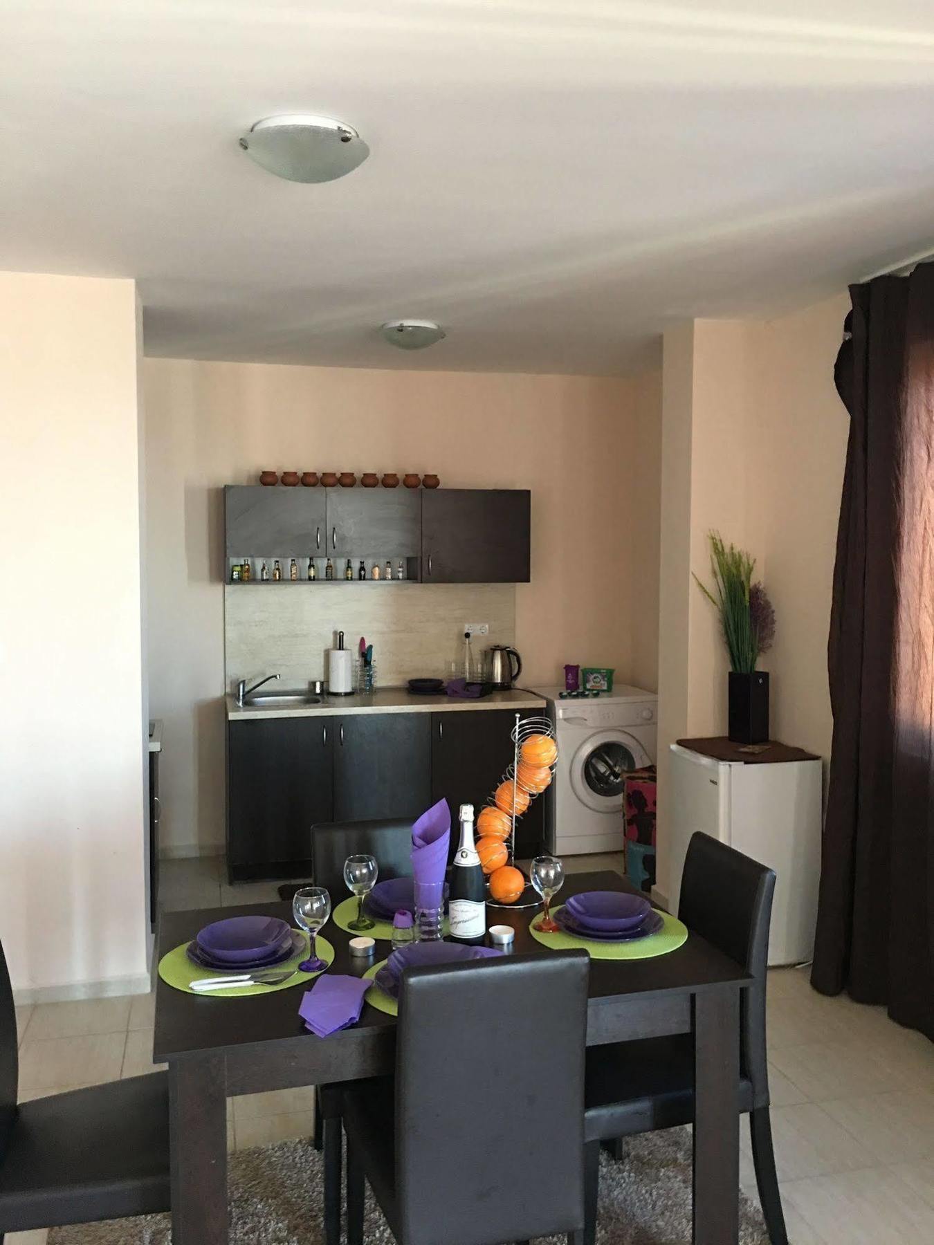 Apartamento Arizona Del Mar Pomorie Exterior foto