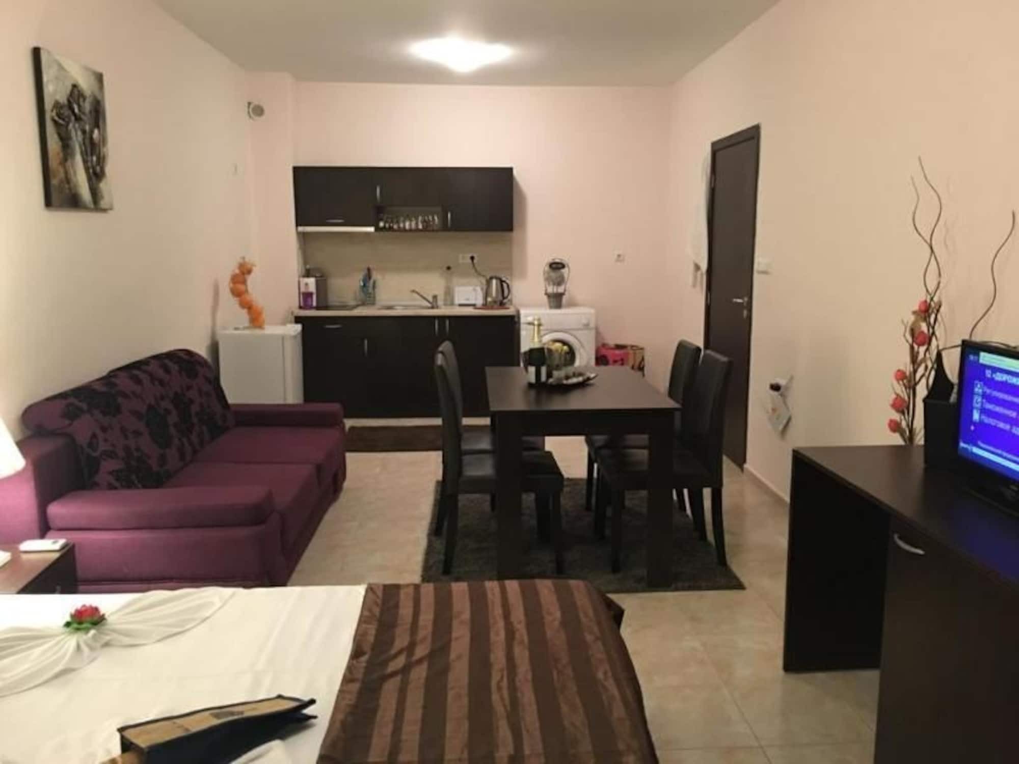 Apartamento Arizona Del Mar Pomorie Exterior foto